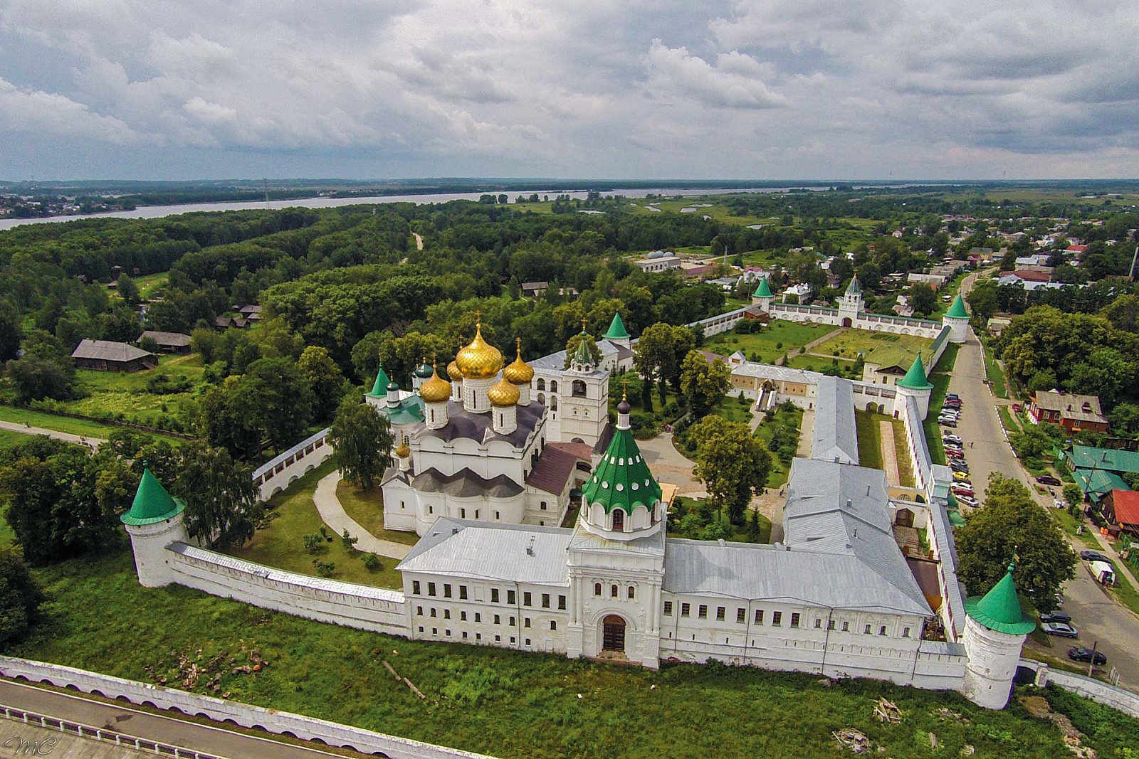 Свято-Троицкий Ипатьевский мужской монастырь - Ярославская и Костромская области